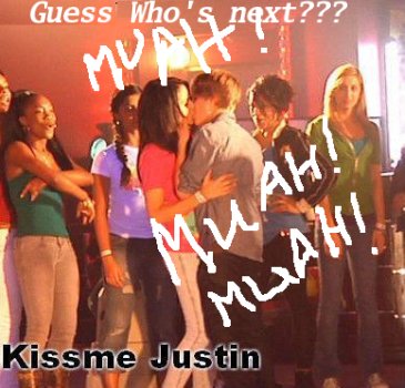 kiss-me-j-bieber-justin-bieber-10519401-388-375